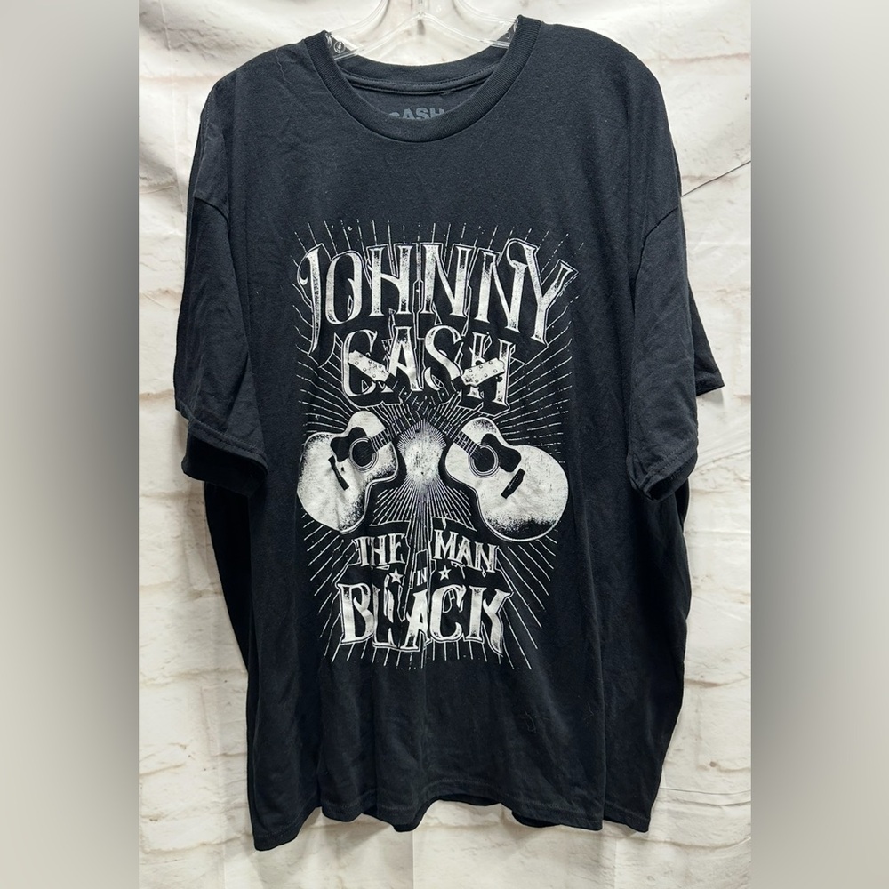 Johnny Cash‎ tshirt black men’s size 2XL